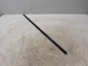 Rear side door outer window molding - 7335689