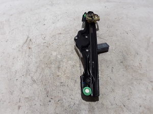 Rear side door window regulator - 7335601
