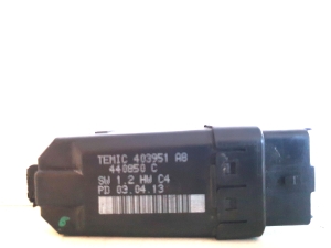 Priekšējo durvju logu pacēlājs un tā daļas - 440850 C