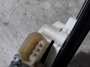 BMW X5 E70 (2006–2013) Fensterheber an der hinteren Seitentür 7137030 - 2