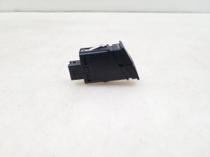 BMW 1 SERIES F20 (2010–2026) Hazard light switch 9231786 - 5