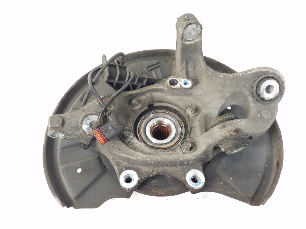 MERCEDES-BENZ CLS-Class C218 (2010-2017) Rear Left Wheel Hub A2123502108 22019760