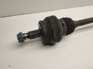 Mercedes Benz SLK-Class 172 (2011–2026) Tagumine veovõll ja selle osad A1723507900 - 4