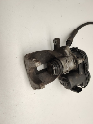 Mercedes Benz SLK-Class 172 (2011–2026) Tagumine pidurisadul A1724230181 - 3