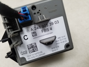 Mercedes Benz B-Class 246 (2011–2017) Ignition switch A2469053903 - 3