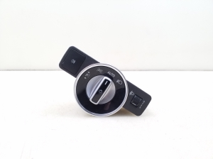 Headlight switch
