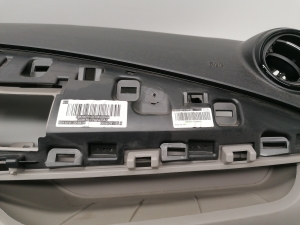 RENAULT Zoe (2012–2026) Salona panelis (torpēda) un tā detaļas 681000711R - 3
