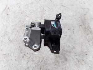 Engine mount - 21830BY000