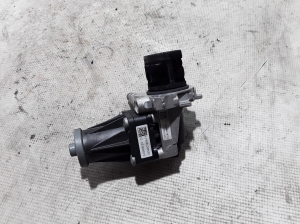  EGR valve 