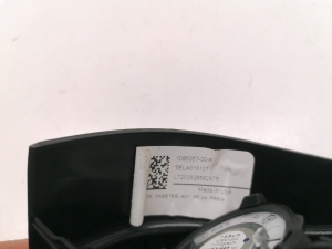 Tesla Model 3 3 (2016–2024) Speaker 1079741-00-A - 2