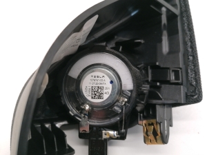 Tesla Model 3 3 (2016–2024) Speaker 1079741-00-A - 3