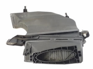 Mercedes Benz CLS-Class 218 (2011–2018) Luftfiltergehäuse A6420903101 - 4