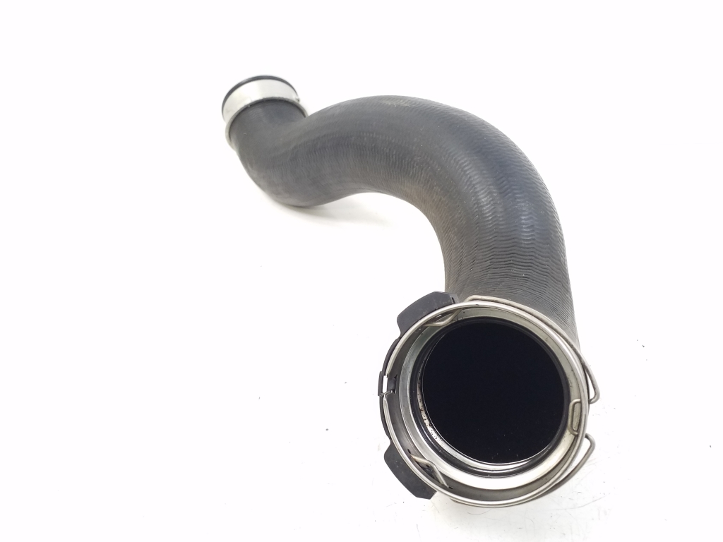 MERCEDES-BENZ CLS-Class C218 (2010-2017) Right Side Intercooler Hose A2045280682 22019565