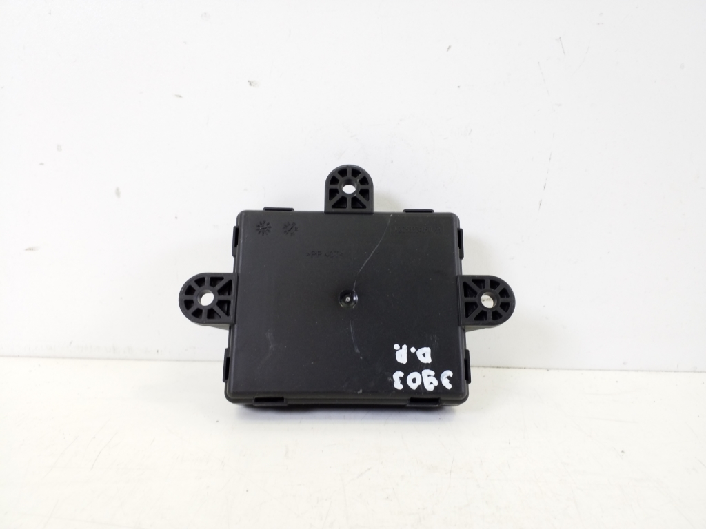 VOLVO V60 1 generation (2010-2020) Front Right Door Control Unit 31343146 20659724