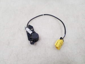   Bonnet Impact Sensor 