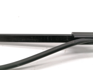 Tesla Model X X (2015–2026) Wischerarm vorne 1046669-00-B - 2