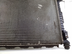  Cooling radiator 