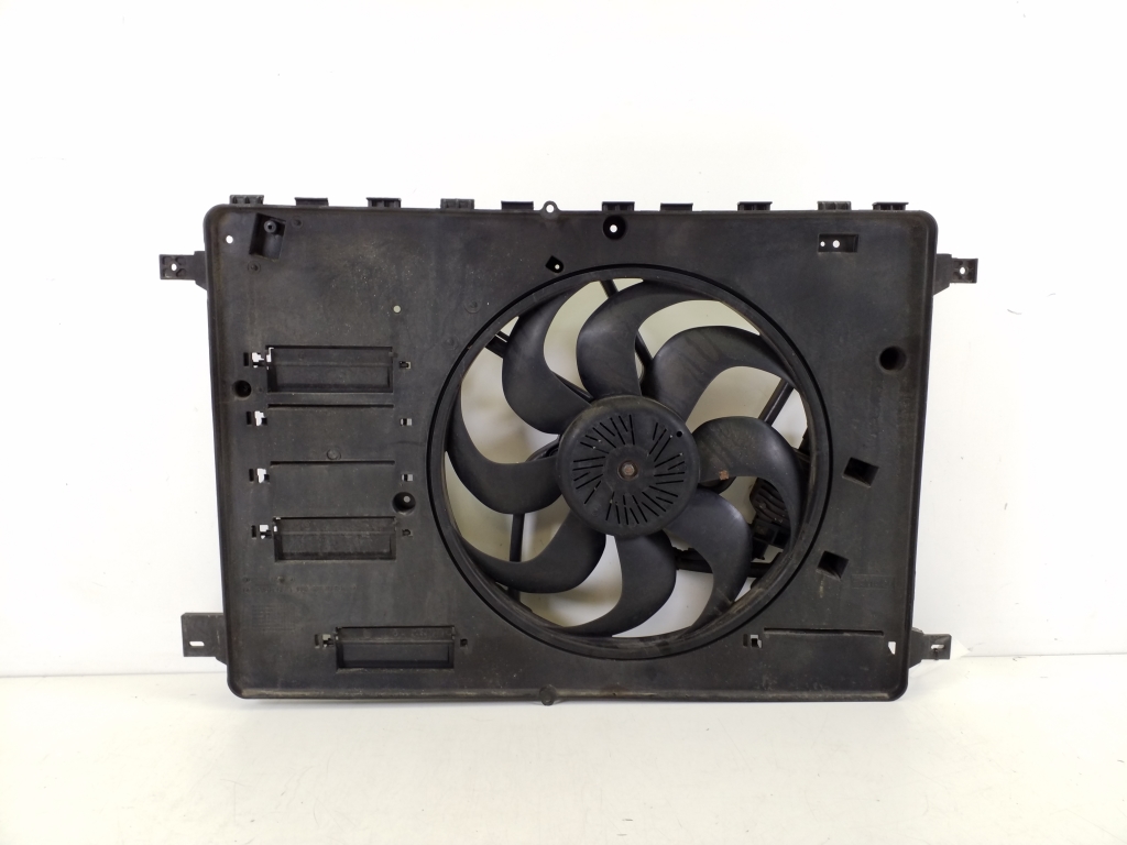 VOLVO V60 1 generation (2010-2020) Engine Cooling Fan Radiator 31293778, 31686806 20659692