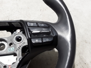  Steering wheel 