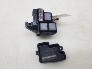 TOYOTA Previa (2000–2006) Kaitsmeploki hoidik kapoti all 8266228020 - 2