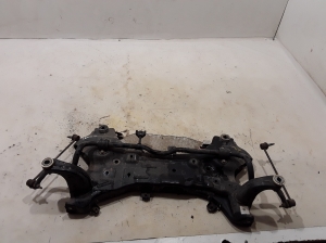   Front subframe  - 62401G2100 