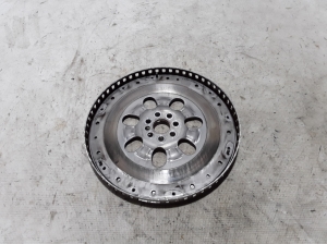   Clutch flywheel 