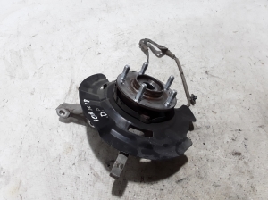 Front wheel hub - 51711-G2000