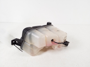  Tank for coolant 