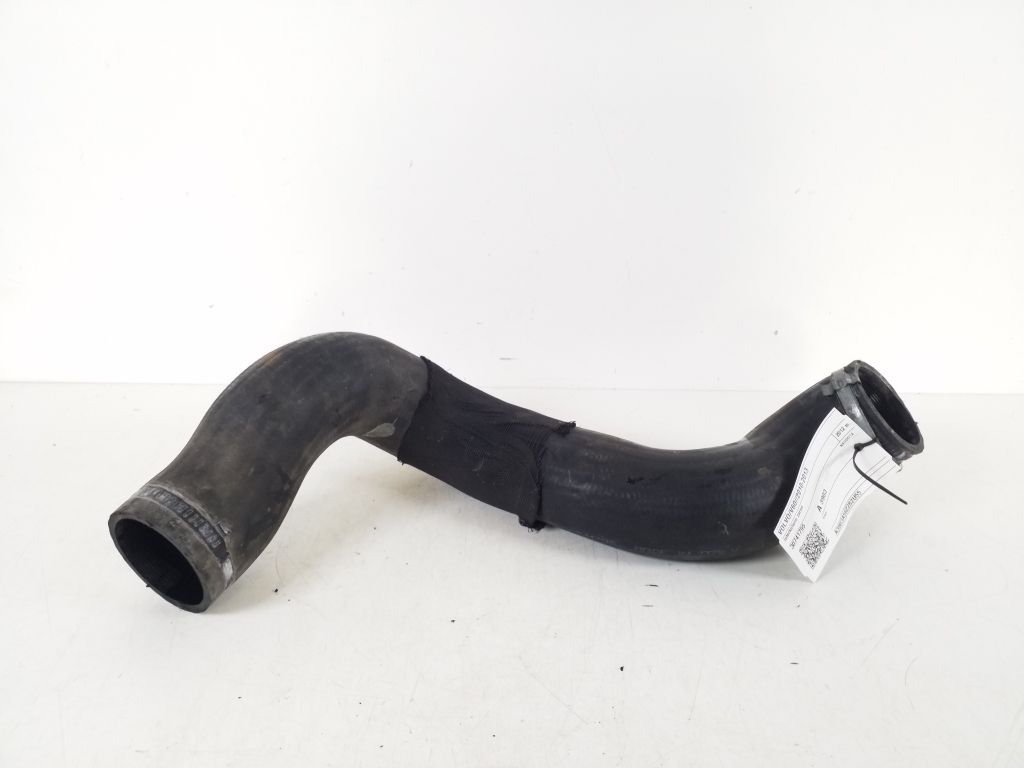 VOLVO V60 1 generation (2010-2020) Left Side Intercooler Hose 30741795 20659119