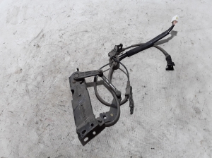 Hyundai IONIQ (2016–2026) Rear hub sensor 92190-G2000 - 2