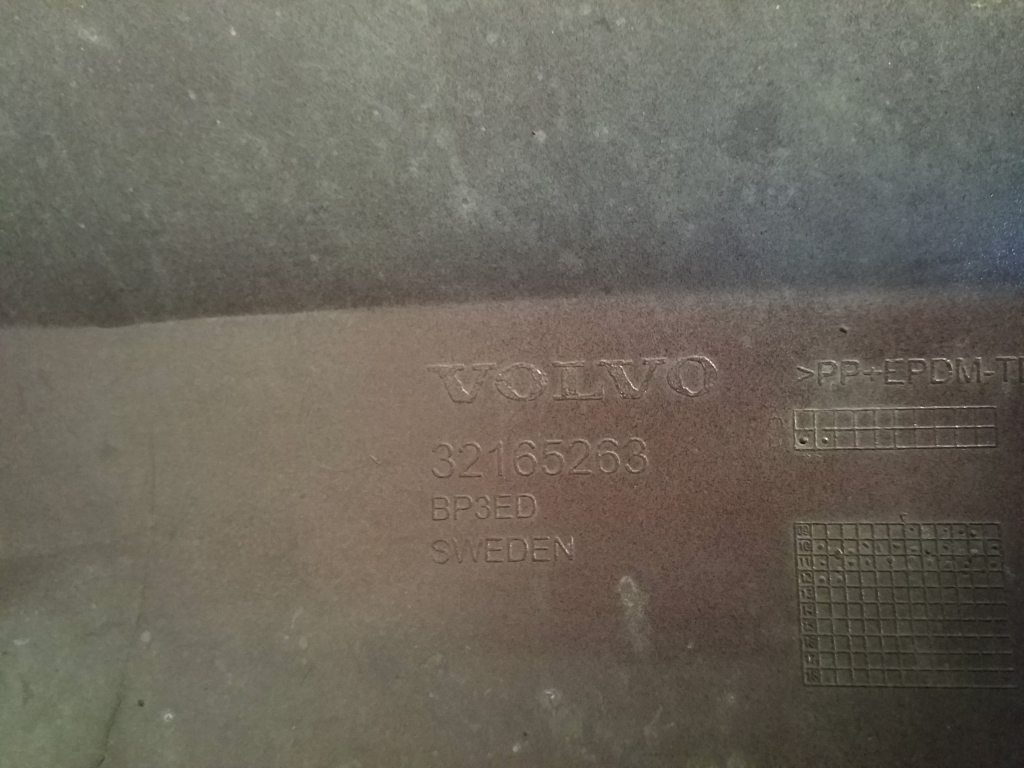 VOLVO V60 1 generation (2010-2020) Galinis bamperis(buferis) 32165263, 39808165 20659076