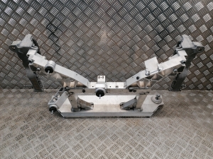 Porsche Taycan 9J1 (2019–2026) Front subframe and its parts 9J1713633B - 2