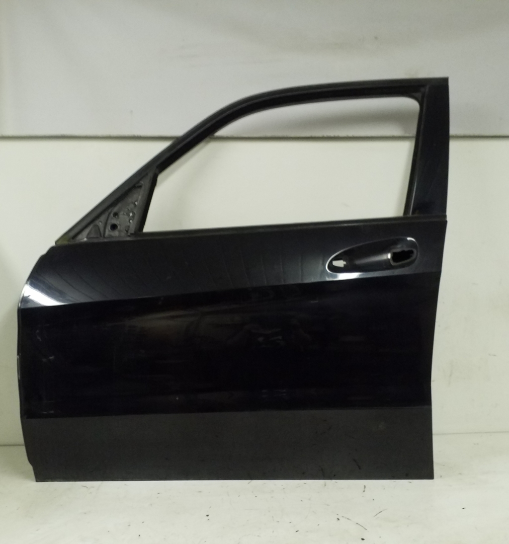 Mercedes Benz GLK-Class 204 (2008–2015) Vordere Tür A2047220710 Mercedes Benz GLK-Class 204 (2008–2015) Vordere Tür A2047220710