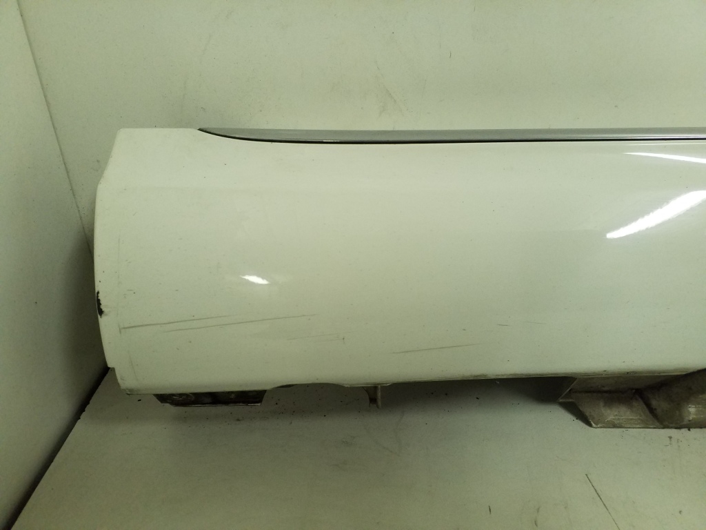 MERCEDES-BENZ C-Class W205/S205/C205 (2014-2023) Right Side Plastic Sideskirt Cover A2056907202, A2056980454 24982534