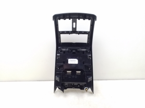 Mercedes Benz GLE-Class 166 (2015–2018) Salona konsoles cita detaļa A1666807003 - 3