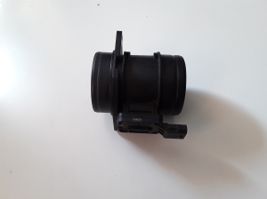 Õhuvoolu andur - 04L905461R