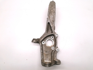 Tesla Model 3 3 (2016–2024) Front hub stump without bearing 1044316-00-E - 3