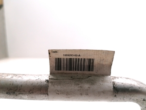 Tesla Model S S (2012–2026) A/C hose 1009293-00-A - 3