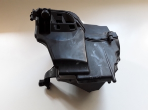 VOLVO C30 (2006–2013) Air filter housing 7M519600BF - 2