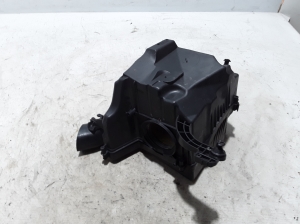 Ford Kuga (2012–2019) Air filter housing CV619600DB - 2