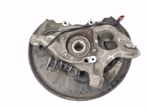 Mercedes Benz E-Class W207 (2009–2017) Tagumine rumm A2043500441 - 3