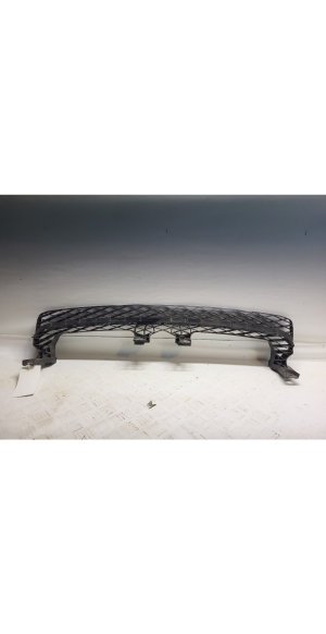 Front bumper bracket - 3AA807571