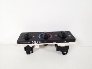 Ford Ranger (2006–2011) Heater control panel 3L5H19E764AA - 4