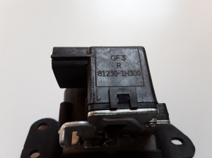 Hyundai ix35 (2009–2015) Trunk lid lock 812301H300 - 3