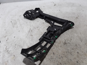  Rear bumper bracket 