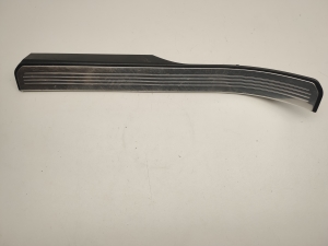 Mercedes Benz S-Class 221 (2005–2013) Inner sill trim A2216801735 - 2