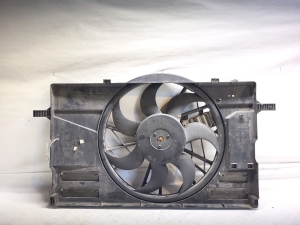 Kühlerlüfter und seine Teile - 3M51-8C607-GC