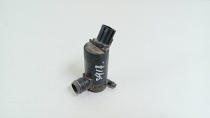 Ford Ranger (2006–2011) Front windshield washer pump 6F1317664DA - 2