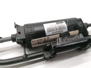 Tesla Model S S (2012–2026) Stellmotor elektrische Sitzverstellung AG130704242P - 2