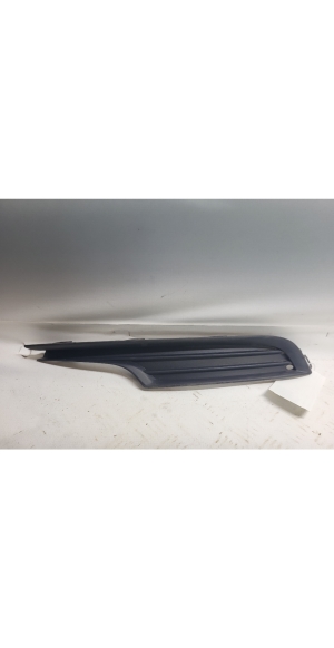 Front bumper lower grille - 5G0853666